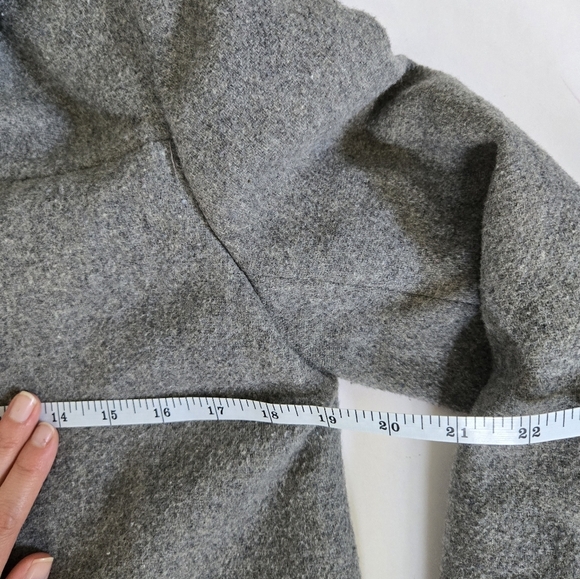 J.Crew Parka Jacket Women's Gray Wool Blend Faux Fur Trim Hooded Full Zip sz 4 - Picture 6 of 7